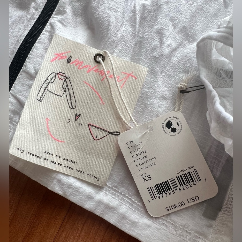 FP Movement Packable Windbreaker Jacket White XS … - image 5